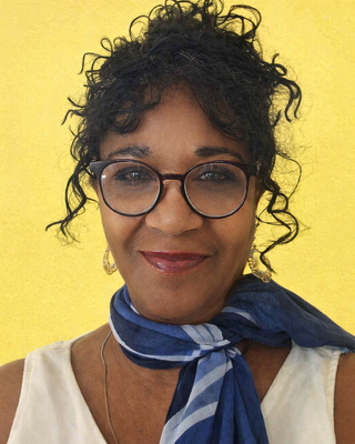 Photo of Lynda Correa, Clinical Social Work/Therapist, LCSW