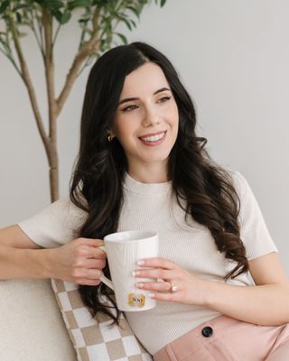 Photo of Alessandra Trani, Registered Psychotherapist, BSc, MA, RP, CCC