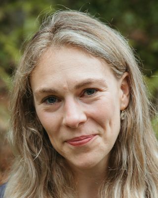 Photo of Zoey Rogers, Psychologist in Seattle, WA