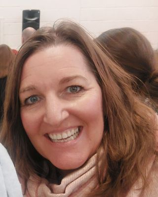 Photo of Dr Clea Thompson, Psychologist, PsychD, HCPC - Clin. Psych.