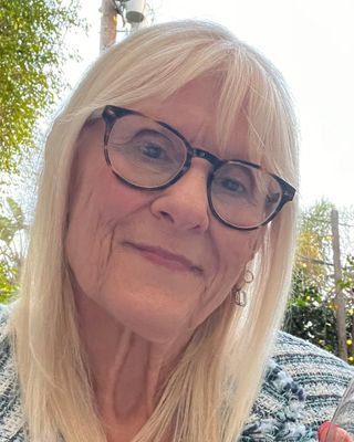 Photo of Christine deLange, Psychologist, PhD, LP, PLLC