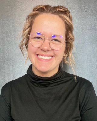 Photo of Jenna Robinson, Pre-Licensed Professional