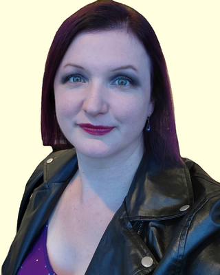 Photo of Lindsay Horne - Sex Therapist, MSW, RSW, Registered Social Worker