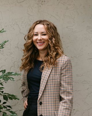 Photo of April Eldemire, Marriage & Family Therapist, LMFT