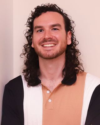 Photo of Willis Steer, Art Therapist, ATR-BC, LPAT