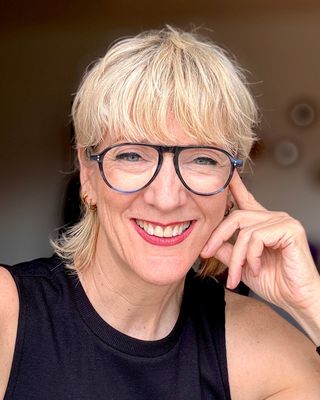 Photo of Sara Williams, Counsellor, MBACP