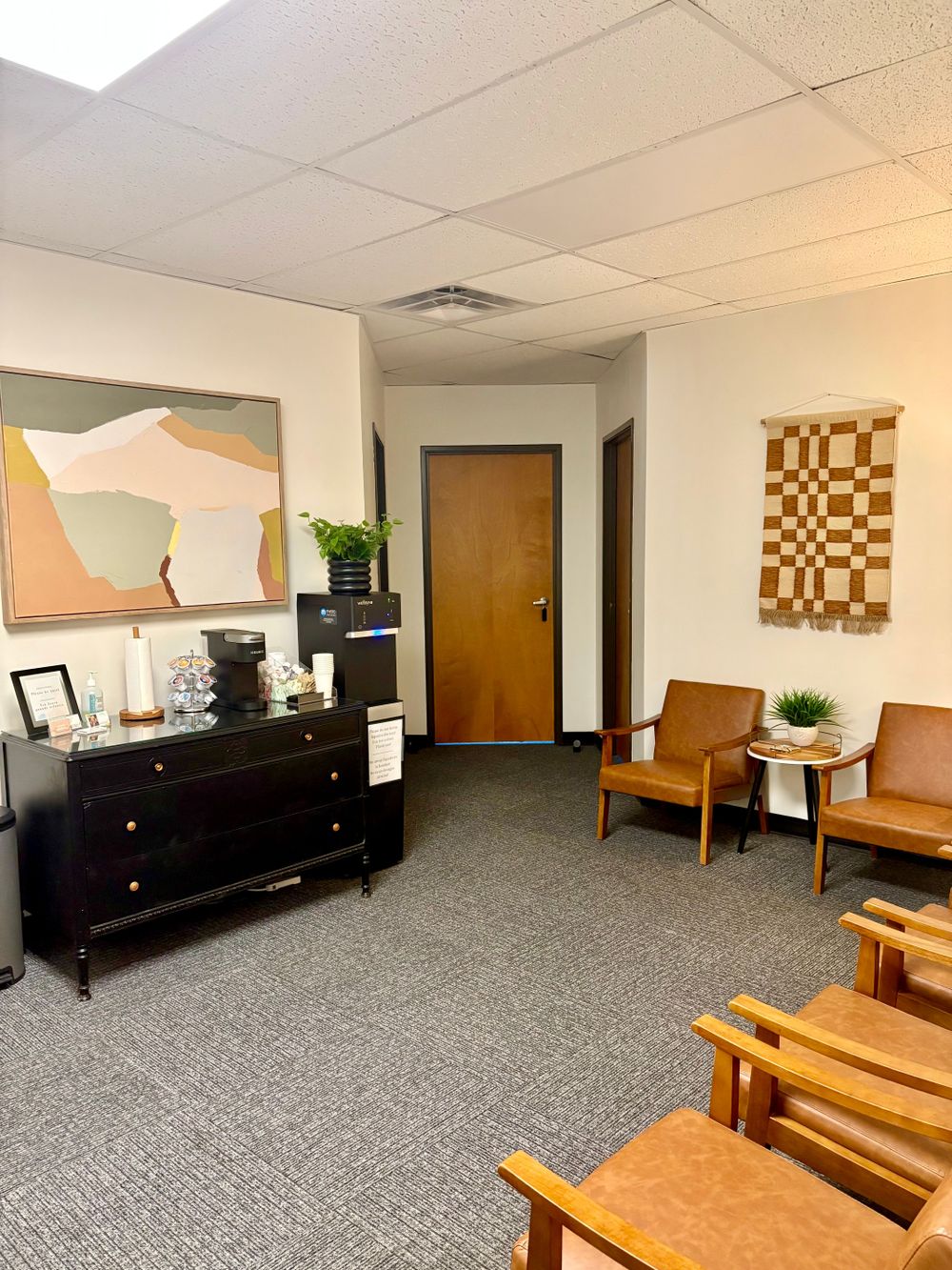 Enjoy some coffee, tea, or water while you wait for your therapist to come to get you for session! 