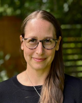 Photo of Laura McGavin, Registered Psychotherapist (Qualifying), MACP