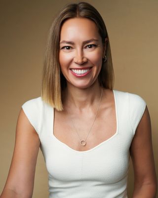 Photo of Kate Nova, RCC, MACP, MBA