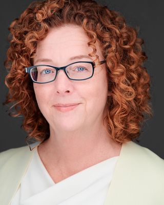 Photo of Lisa Hardy, Psychiatric Nurse Practitioner, APRN, CNM, PMHNP