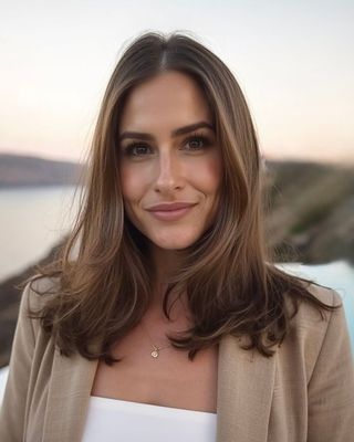 Photo of Dr. Elani Tuchman - Early Life Psychology, Dr. Elani Tuchman, Psychologist, MFT, PsyD