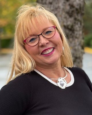Photo of Melissa Osada - Neupathway (Melissa Osada), Psychiatric Nurse Practitioner, APRN, PMHNP, BC