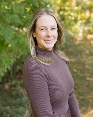 Photo of Amanda Comer, Clinical Social Work/Therapist, LCSW