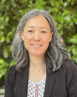 Photo of Y J Sloan Chong, MA Ed, LMHC, Counselor