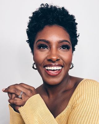 Photo of Roslyn Postlewaite, Clinical Social Work/Therapist, LCSW, MSW