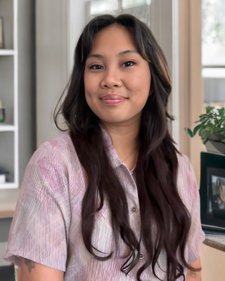 Photo of Rae Lacanlale, Marriage & Family Therapist Associate, BS, MA, AMFT