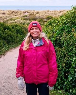 Photo of Dr Jenny Ward, Psychologist, HCPC - Clin. Psych.