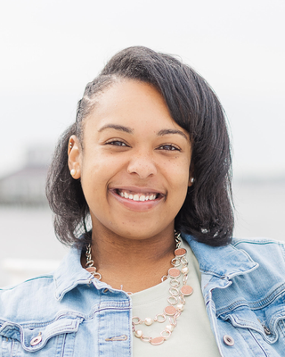 Photo of Alesha Leonard, Licensed Clinical Professional Counselor, LCPC
