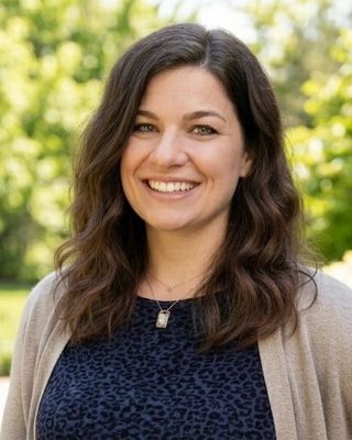 Photo of Danielle Czerw, Clinical Social Work/Therapist, LCSW-S
