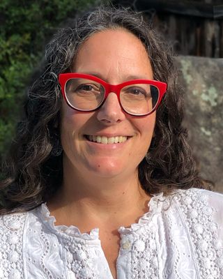 Photo of Beth Rossi, Clinical Social Work/Therapist, LCSW