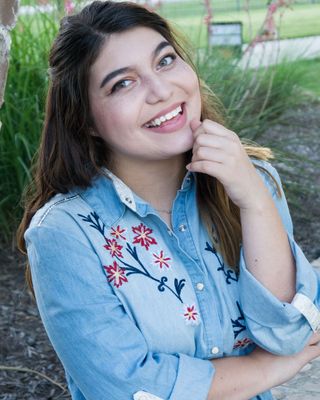 Photo of Mia Burgan, Licensed Professional Counselor Associate in Plano, TX