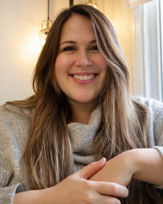 Photo of Dr. Amanda Moore, Psychologist, PhD