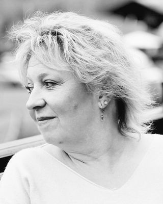 Photo of Susan M Reed, Registered Psychotherapist, MEd, OACCPP, IABMCP, RP