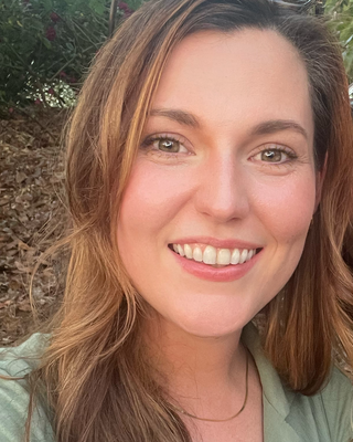 Photo of Tracey Lundgren, Clinical Social Work/Therapist, LCSW, MS