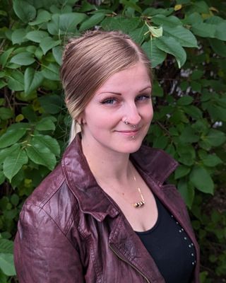 Photo of Nikki Harris, Registered Provisional Psychologist, BA, MC