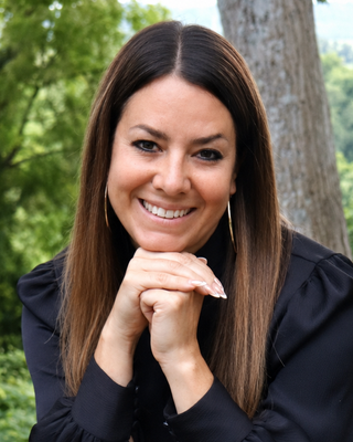Photo of Meghan Havlin - Meghan Havlin, LLC, Art Therapist, ATR-BC, LPAT