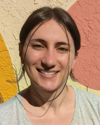 Photo of Aly Sherwin, Counselor, MS, LAPC