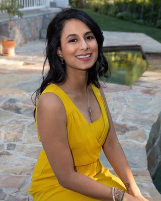 Photo of Nira Shah - Nira Shah | South Asian Therapist, Counselor, EdM, LMHC, LPCC, RYT
