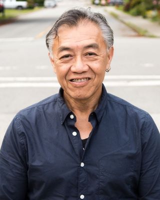 Photo of Wayne Wong, Counsellor in Bowen Island, BC