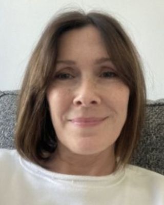 Photo of Tara Rowlinson, Counsellor, MBACP