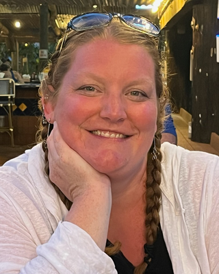 Photo of Kristen Lepsik, Clinical Social Work/Therapist, LISW