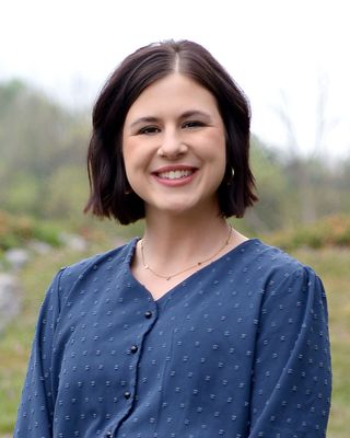Photo of Becca Hardesty, Resident in Counseling, BSW, MA