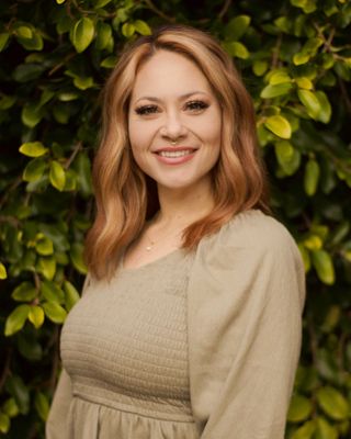 Photo of Alyssa Sauls Davis, Marriage & Family Therapist Associate, MS, AMFT