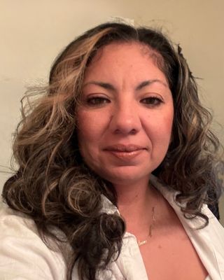 Photo of Maria Rosie Sorden, Associate Professional Clinical Counselor, MA, APCC, CADC I