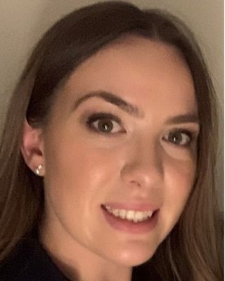 Photo of Dr Lucy Jones, Psychologist, PsychD, HCPC - Clin. Psych.
