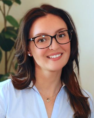 Photo of Elizabeth Scott, Marriage & Family Therapist, MA, LMFT