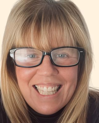 Photo of Patricia Simmons, Clinical Social Work/Therapist, MSW, LISW-CP