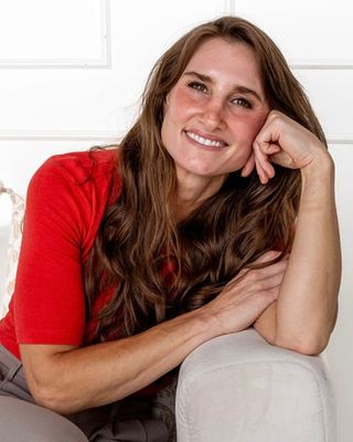 Photo of Kristen Pitzer, Licensed Professional Counselor, MA, LPC, PLLC