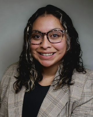 Photo of Sesaria Calderon, MSW, LICSW, Clinical Social Work/Therapist