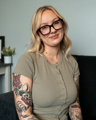 Photo of Jules MacLennan, Counselor Trainee, CT