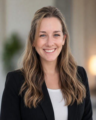 Photo of Sarah Geubelle, Clinical Social Work/Therapist, LCSW
