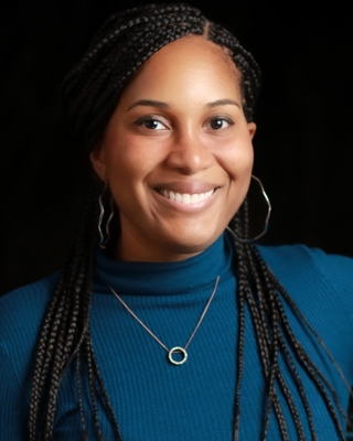 Photo of Renee Raymond, MS, BA, Registered Psychotherapist