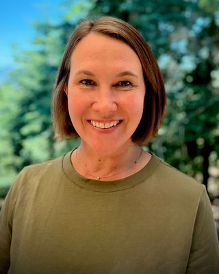 Photo of Jacqueline Davis, Licensed Professional Clinical Counselor, LPCC, CFRC
