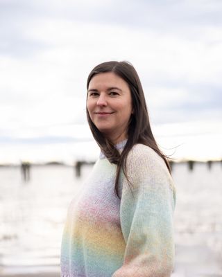 Photo of Shannon Reykdal, Counsellor, MA, RCC