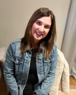 Photo of Abbi Veira, Registered Social Worker, HBSW, MSW, RSW