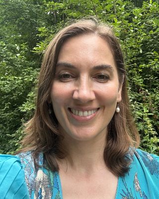 Photo of Andreea Crauciuc, Clinical Social Work/Therapist, LCSW